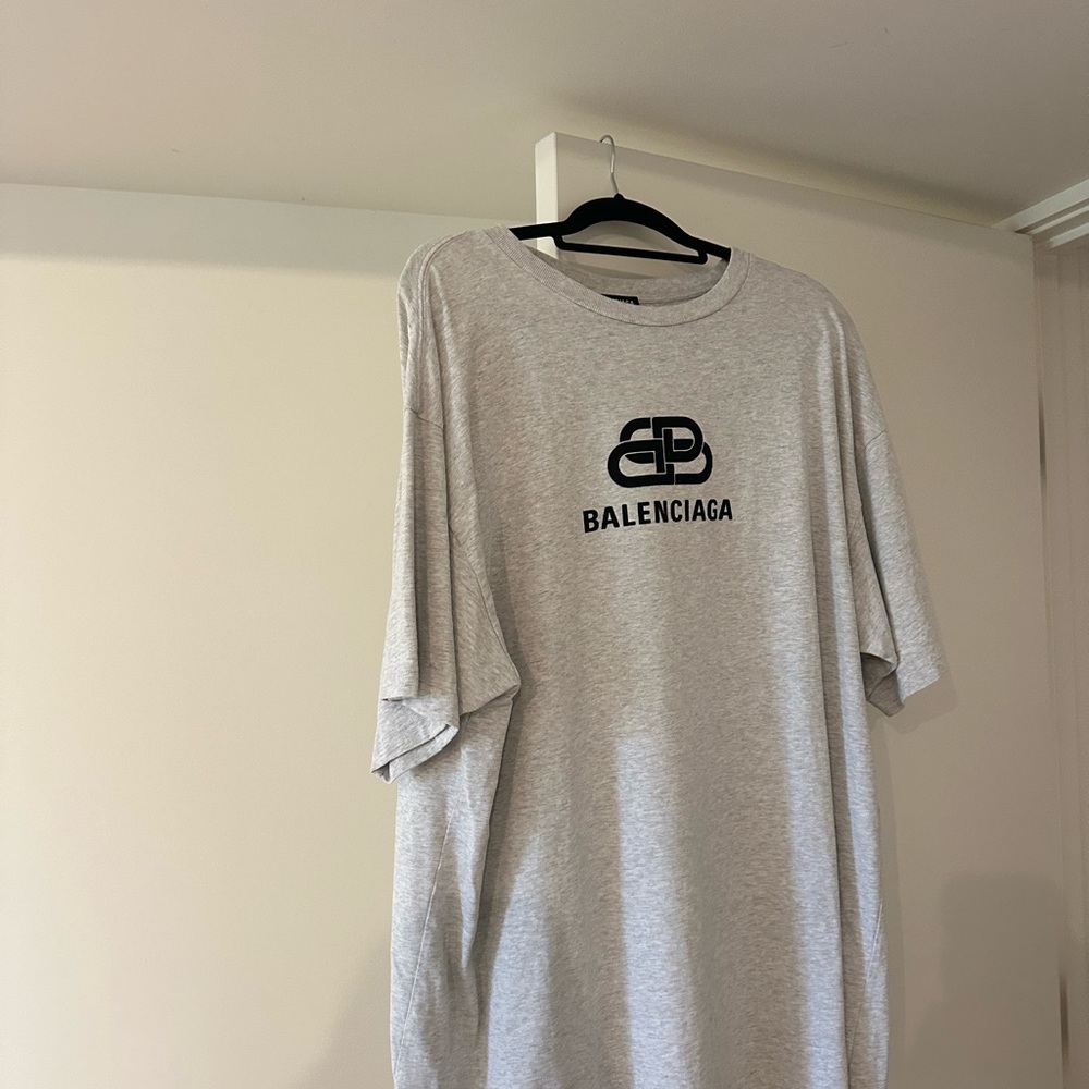 Balenciaga Light Gray Logo Short-Sleeve Tee - Picture 2 of 5